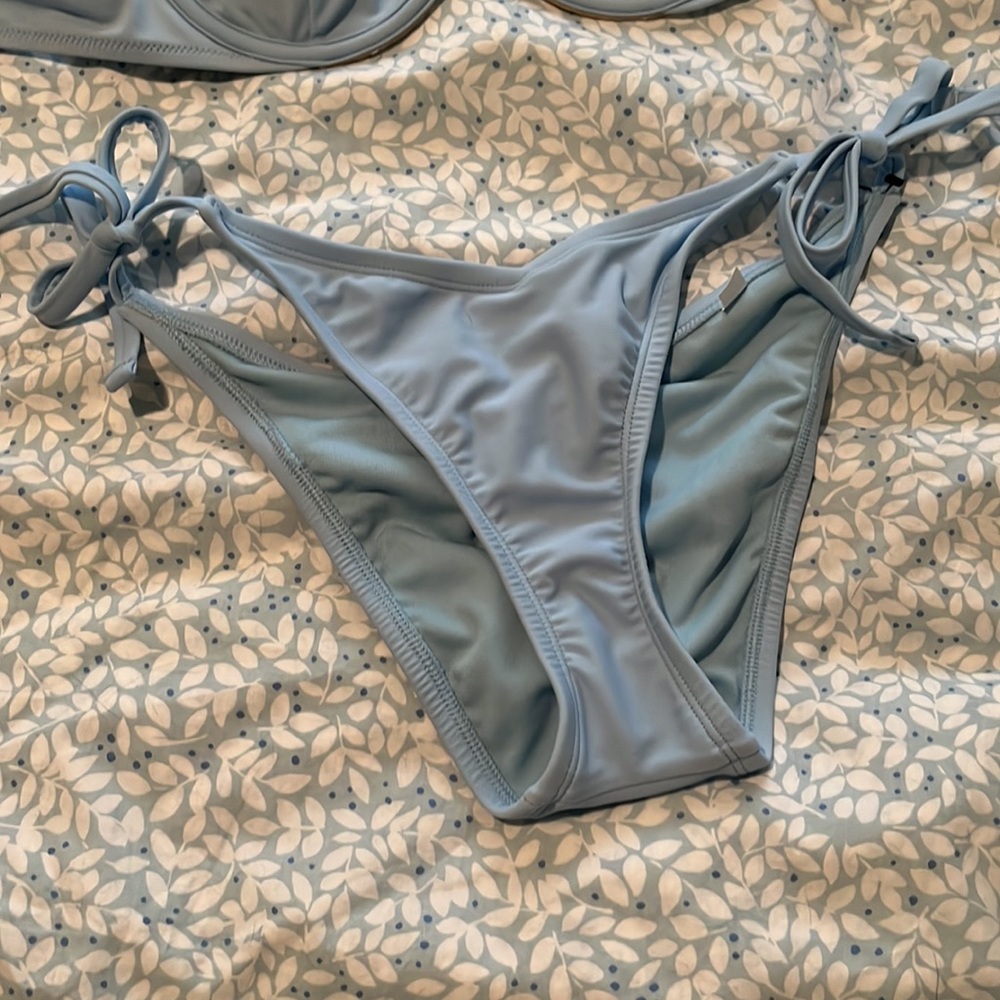 Target blue bikini - Picture 3 of 7
